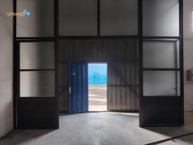 Nave en venta en Polígono Industrial El Nevero, Badajoz