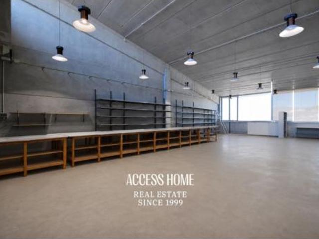 Nave en venta en les Guixeres, Badalona