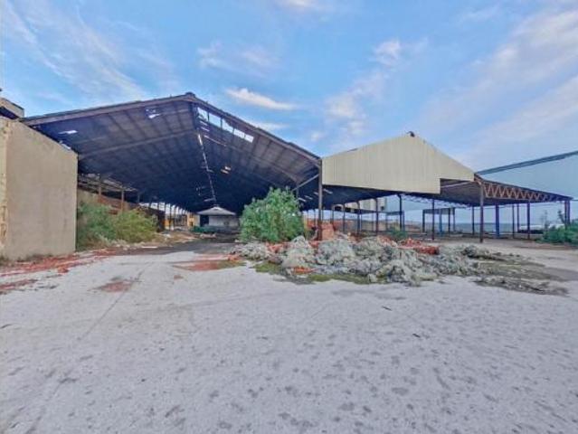 Nave en venta en Bailén, Jaén