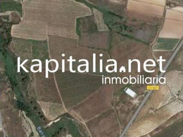 Nave en venta en Bèlgida, València / Valencia