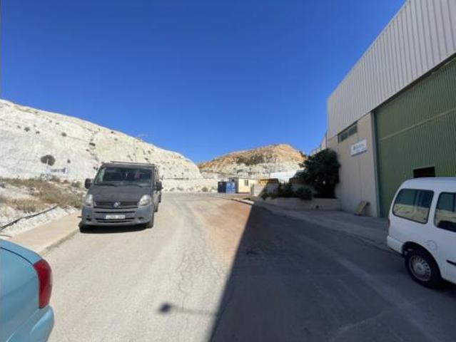 Nave en venta en El Chuche, Benahadux