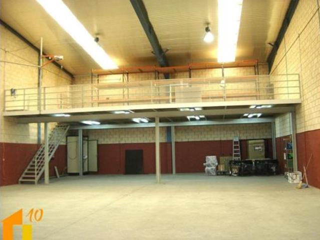 Nave en venta en Villafría, Burgos