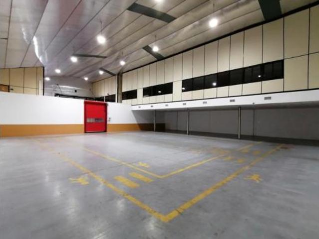Nave en venta en Polígono Industrial Las Capellanías, Cáceres