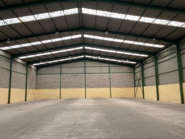 Nave en venta en Muriedas, Camargo