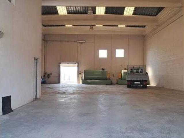 Nave en venta en Constantí, Tarragona