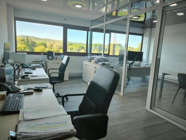 Nave en venta en Polígon industrial de les Salines, Cubelles