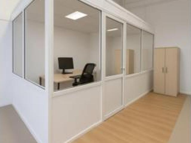Nave en venta en Dos Hermanas, Sevilla