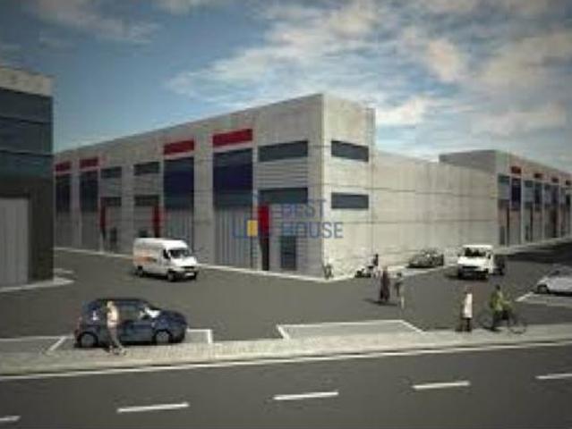 Nave en venta en El Burgo Ranero, León