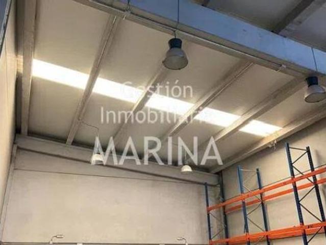 Nave en venta en El Viso de San Juan