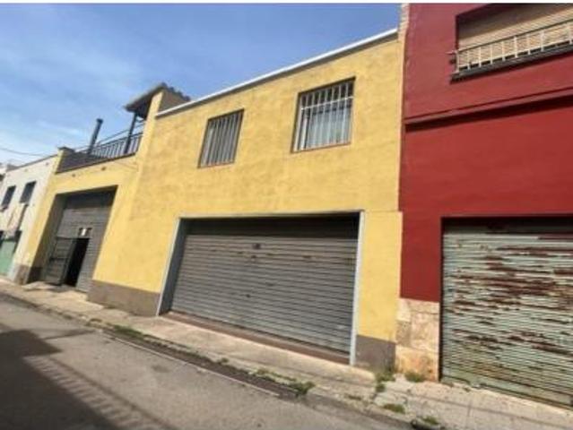 Nave en venta en Figueres, Girona
