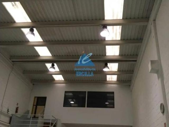 Nave en venta en Polígono Industrial Erletxes, Galdakao