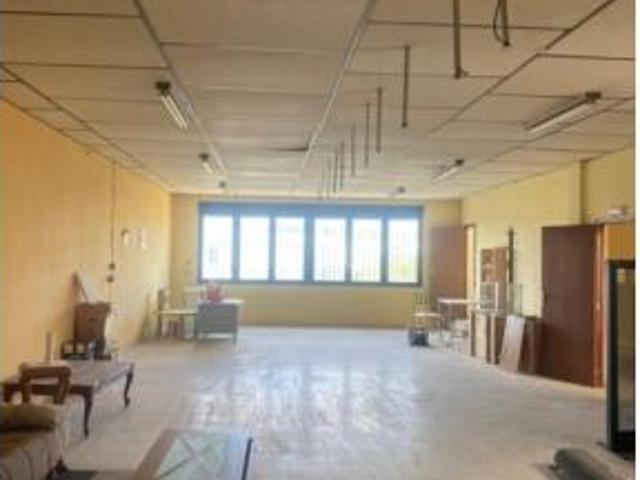 Nave en venta en La Bañeza, León