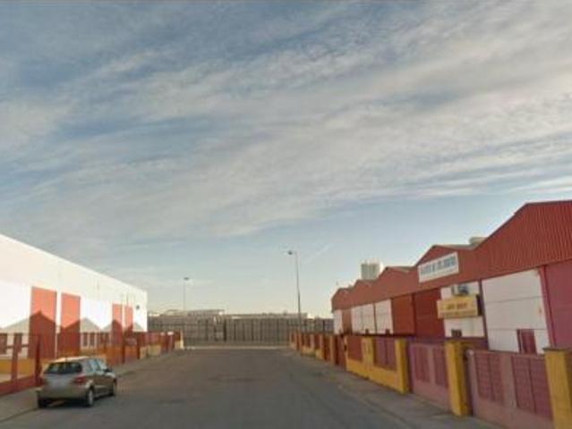 Nave en venta en La Puebla del Río, Sevilla