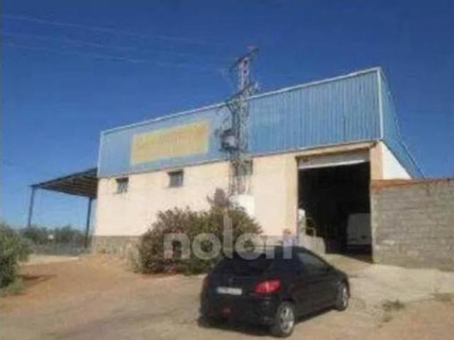 Nave en venta en La Zarza, Badajoz