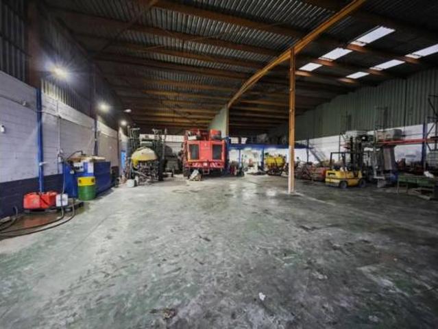 Nave en venta en Lebrija, Sevilla