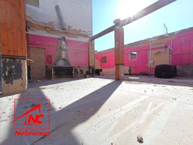 Nave en venta en Lebrija, Sevilla