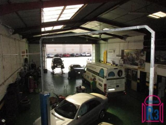 Nave en venta en Armunia, León