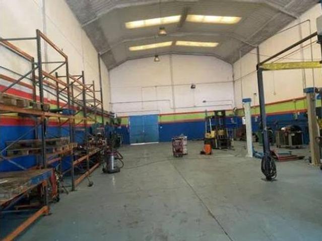 Nave en venta en Cantos Azules, Loeches