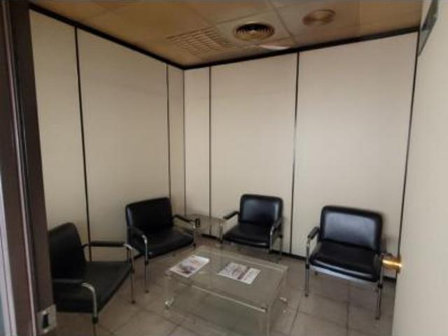 Nave en venta en Los Lirios, Logroño