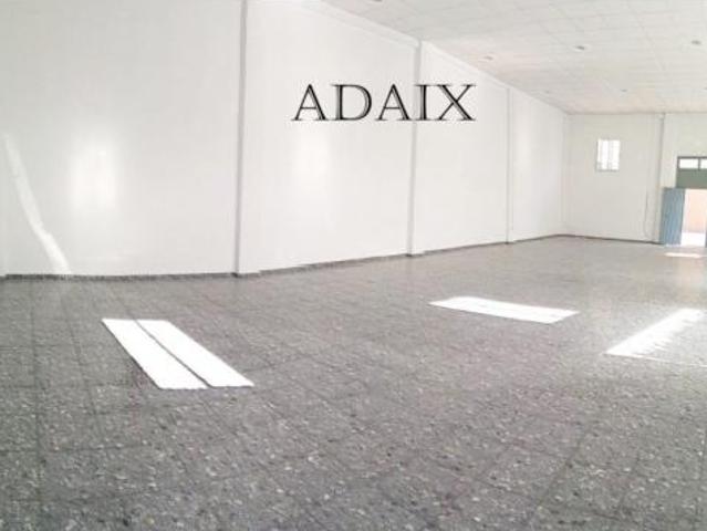 Nave en venta en Polígono Industrial La Viñuela, Lucena