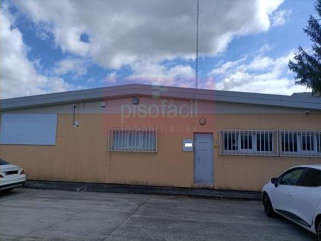 Nave en venta en Orbazai, Lugo