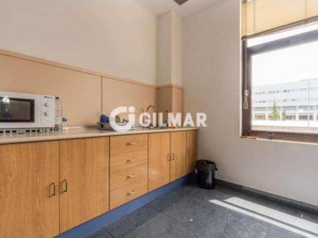 Nave en venta en Valverde, Madrid