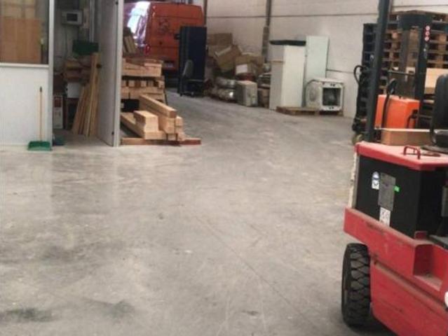 Nave en venta en Manises, València / Valencia