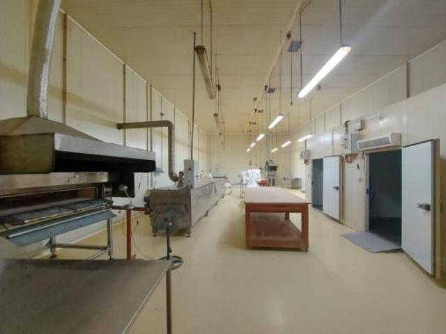 Nave en venta en Marchena, Sevilla