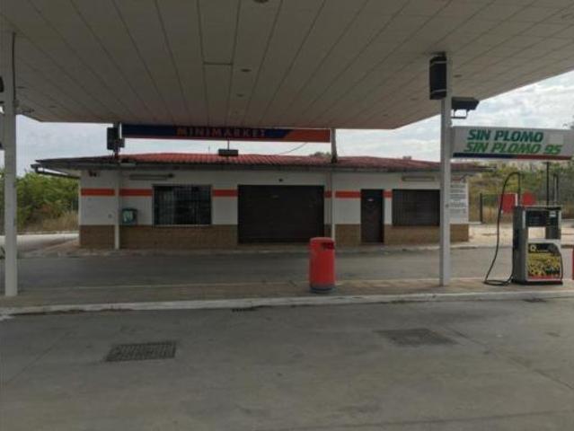 Nave en venta en Mengíbar, Jaén