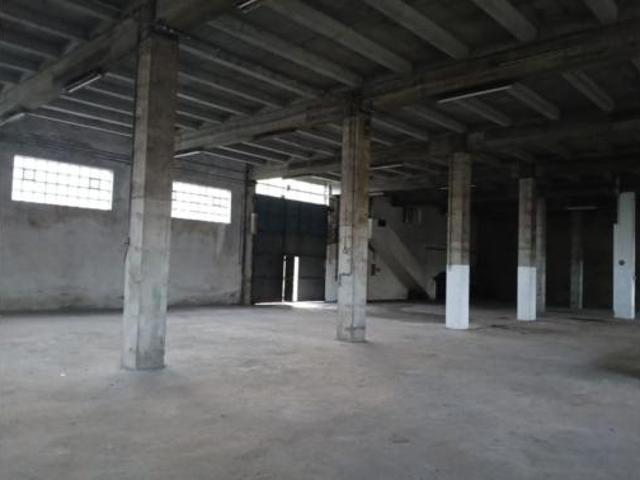 Nave en venta en Meira, Moaña