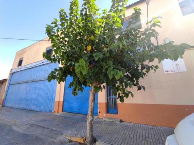 Nave en venta en Mujeres Deportistas, Monforte del Cid