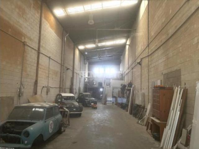 Nave en venta en Polígono Industrial Valdefuentes, Arroyomolinos