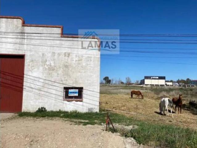 Nave en venta en Navalmoral de la Mata, Cáceres