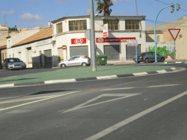 Nave en venta en La Cruz, Novelda