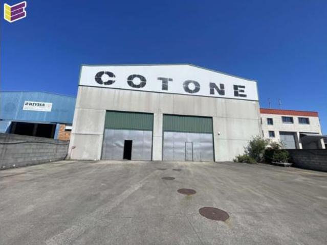 Nave en venta en Atios, O Porriño