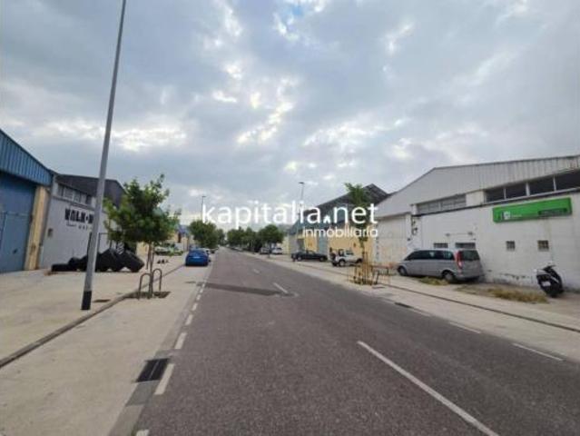Nave en venta en Ontinyent, València / Valencia