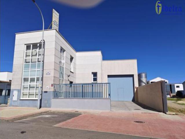 Nave en venta en Orgaz, Toledo