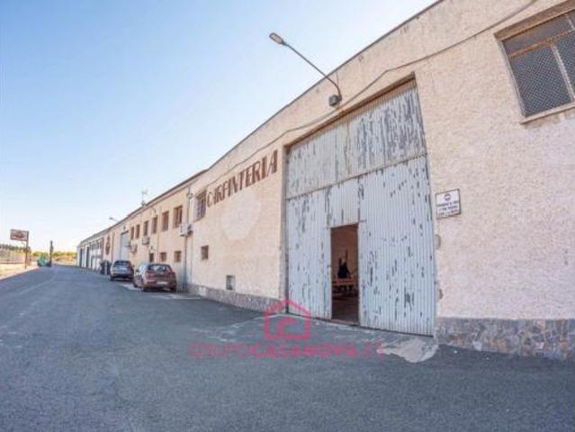 Nave en venta en Arneva, Orihuela