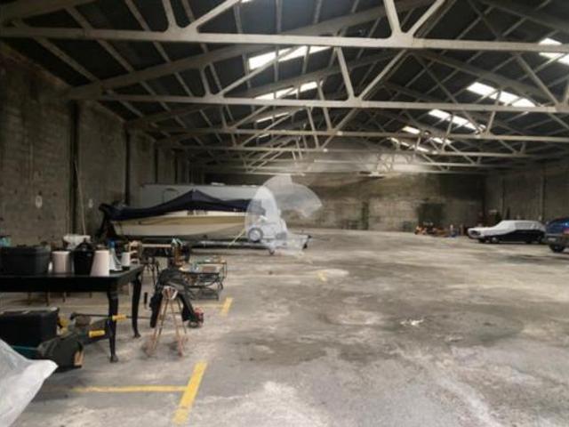 Nave en venta en Arrabaldo, Ourense
