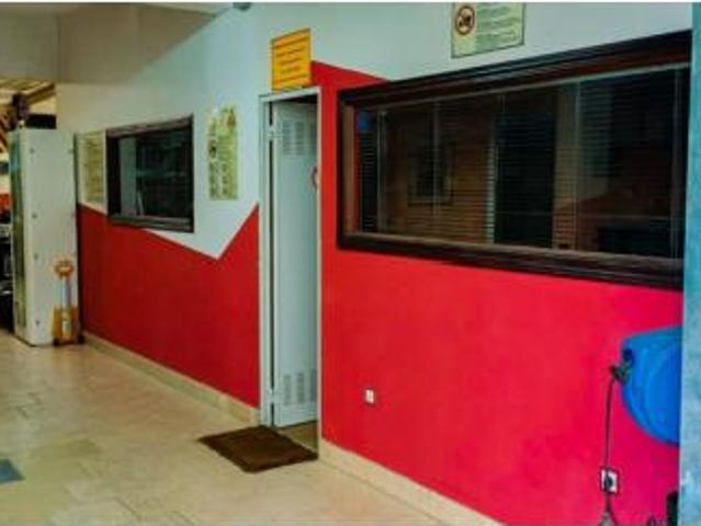 Nave en venta en Los Pilares, Oviedo