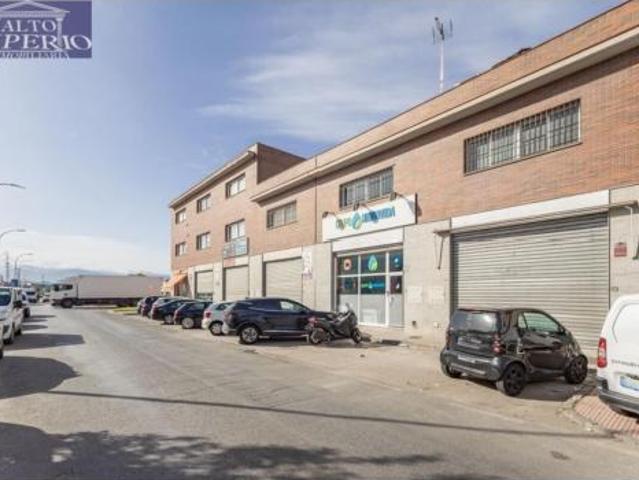 Nave en venta en Albolote, Granada