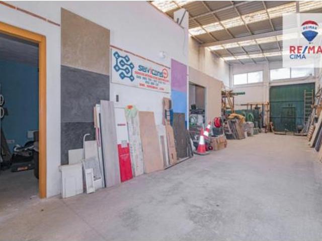 Nave en venta en Las Angustias, Pinos Puente