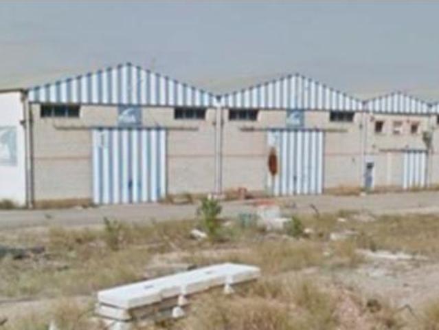 Nave en venta en Pinseque, Zaragoza