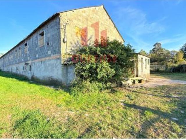 Nave en venta en Cea