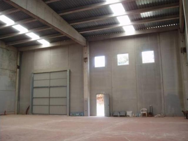 Nave en venta en Sant Llorenç Savall, Barcelona
