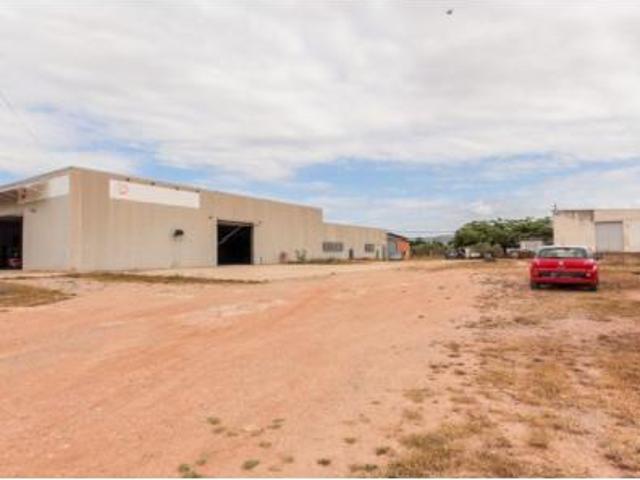 Nave en venta en el Camí dels Molins, Santa Oliva