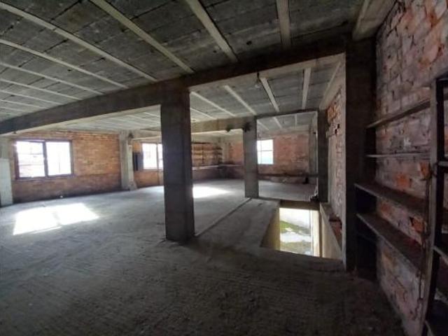 Nave en venta en Campuzano, Torrelavega