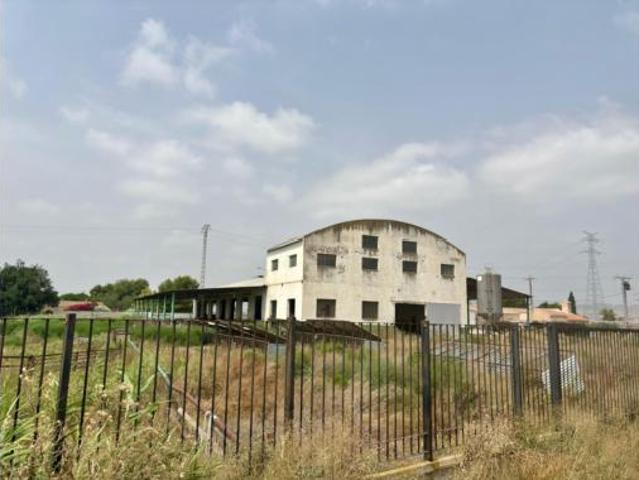 Nave en venta en Totana