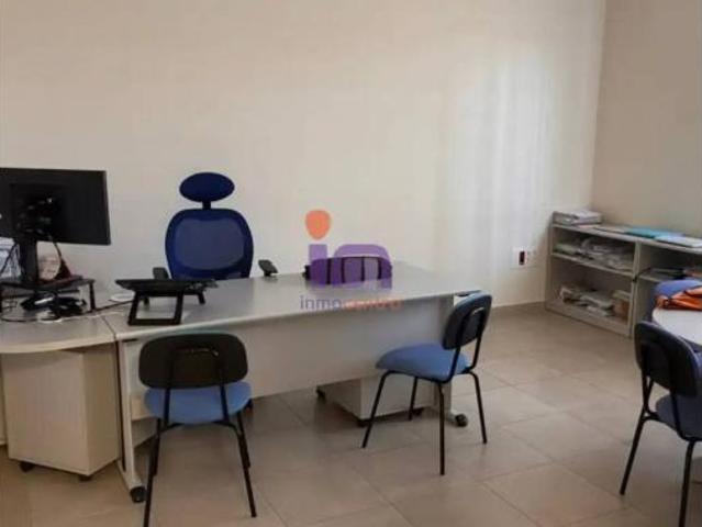 Nave en venta en Valdepeñas, Ciudad Real