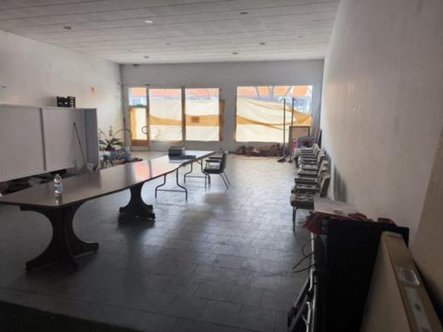 Nave en venta en Valdepeñas, Ciudad Real